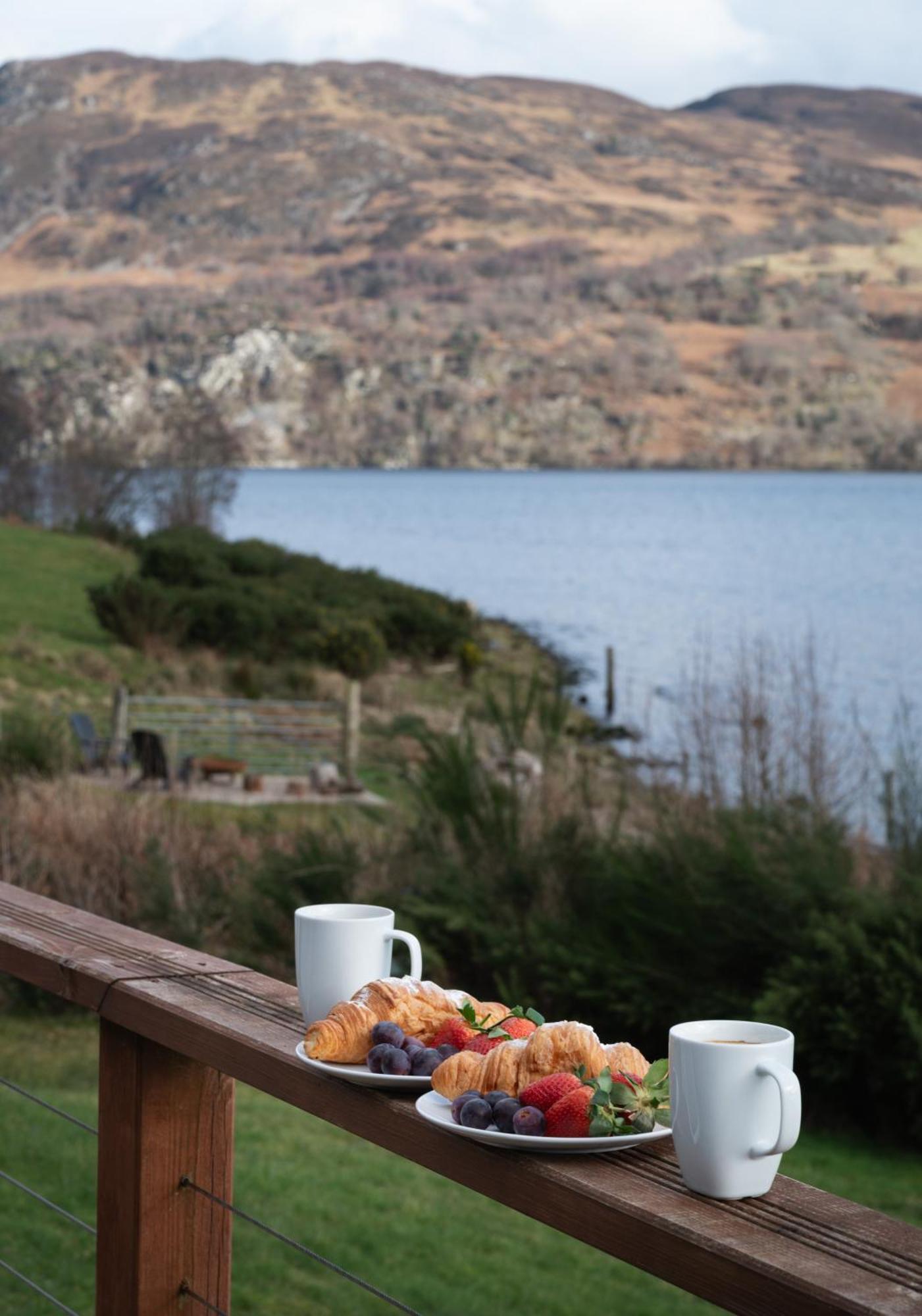 Shoreland Lodges - Cherry Lodge Fort Augustus Exterior photo