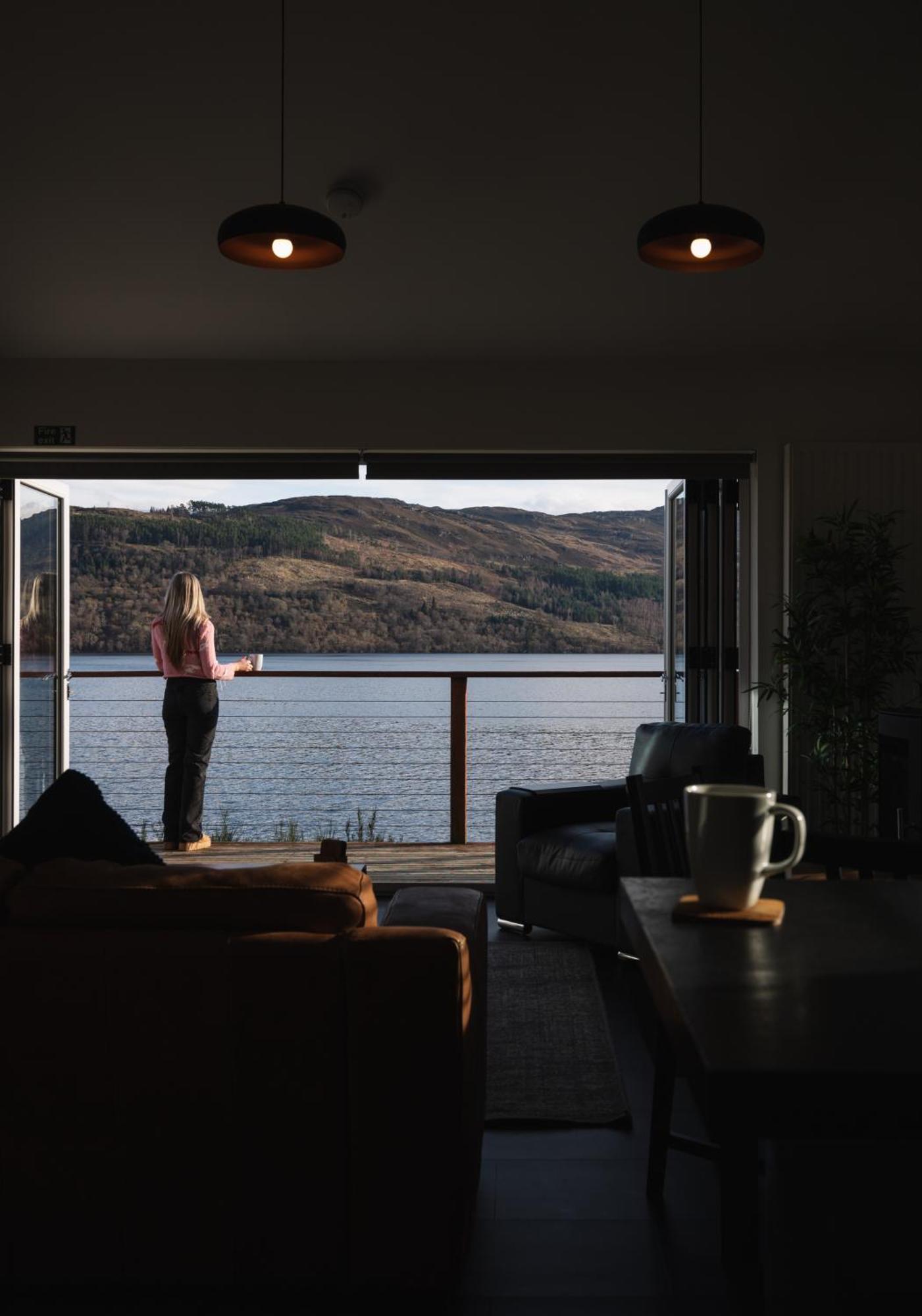 Shoreland Lodges - Cherry Lodge Fort Augustus Exterior photo
